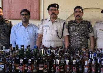 New Sumit Hotel Liquor