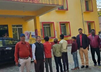 Anti-child labour campaign in Giridih: Establishments raided, 4 children rescued and handed over to Child Welfare Committee