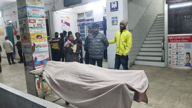 Giridih News: A minor committed suicide by hanging himself in Giridih