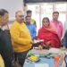 After the death of a bus driver in Prayagraj, financial assistance was provided to the family of the deceased by the owner of Dilip Motors in the presence of the district committee of JLKM