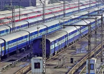 holi train cancel