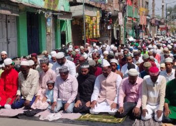Alvida Jumma ki namaz giridih