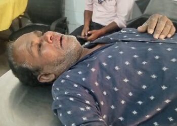 bete aur bahu ne baap ko kiya ghayal