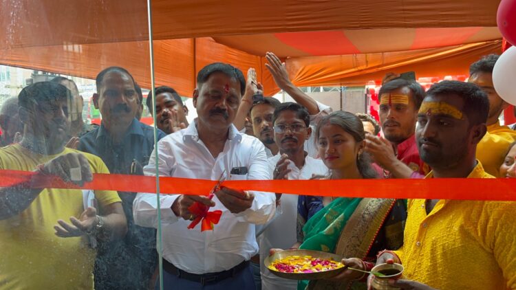 Grand inauguration of Komaki Electric Vehicle Showroom in Giridih