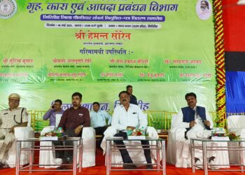Appointment letters were distributed among the successful candidates for the post of Chowkidar, appointment letters were given to 339 candidates