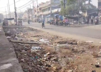 People of Panchamba erupted in anger over the problems caused by road construction