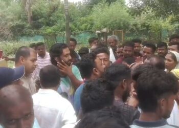 Dispute over marriage became the reason for violence! Villagers surrounded the police station after bloody clash