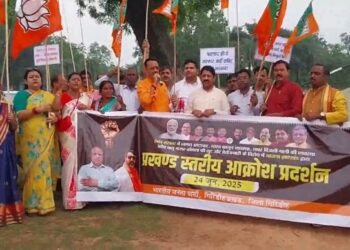 BJP protests against Hemant government in Jharkhand, questions raised on land scam and women schemes