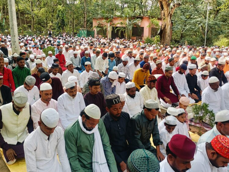 गिरिडीह में बकरीद शांतिपूर्ण माहौल में संपन्न
