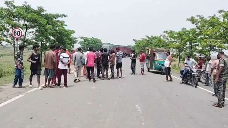 जमुआ में तेज रफ्तार बाइक हादसे में युवक की मौत