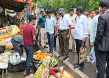गिरिडीह में अतिक्रमण पर नगर निगम की बड़ी कार्रवाई