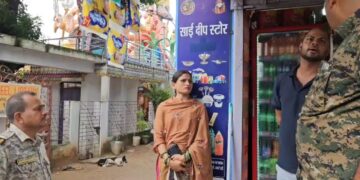 Stolen OnePlus phone recovered in Giridih after nine months, woman detained.