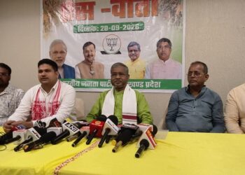Babulal Marandi targets Congress over Rahul Gandhi’s vote theft allegations.