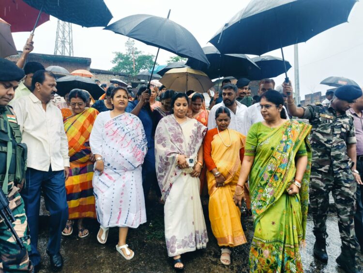 Kalpana Soren inspects Chhath ghats in Giridih amid rainfall.